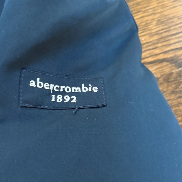 Abercrombie & Fitch kids parka with a faux fur trim hood size 9/10 - Picture 2 of 7